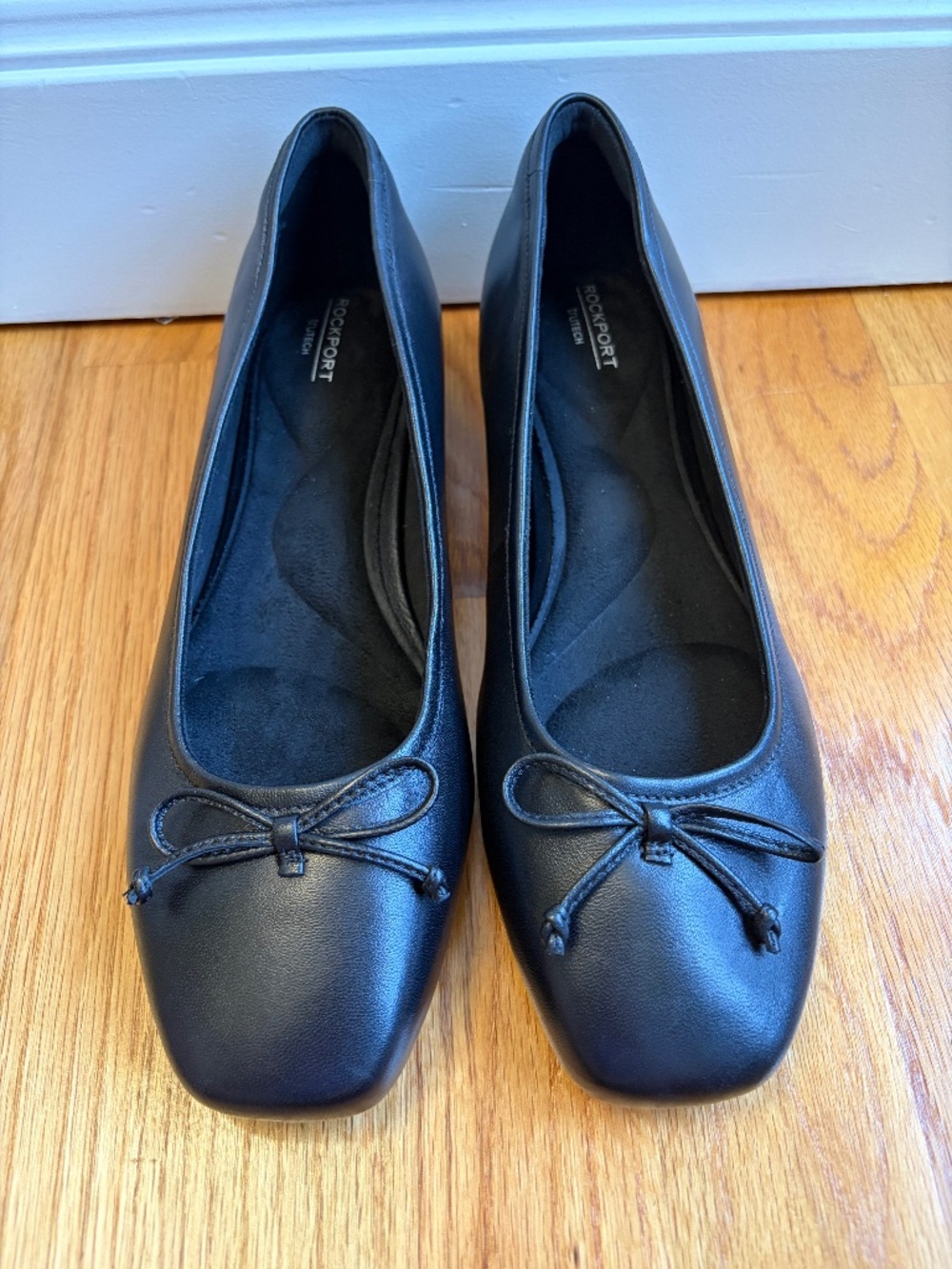 Women's Rockport Flats size 7.5W